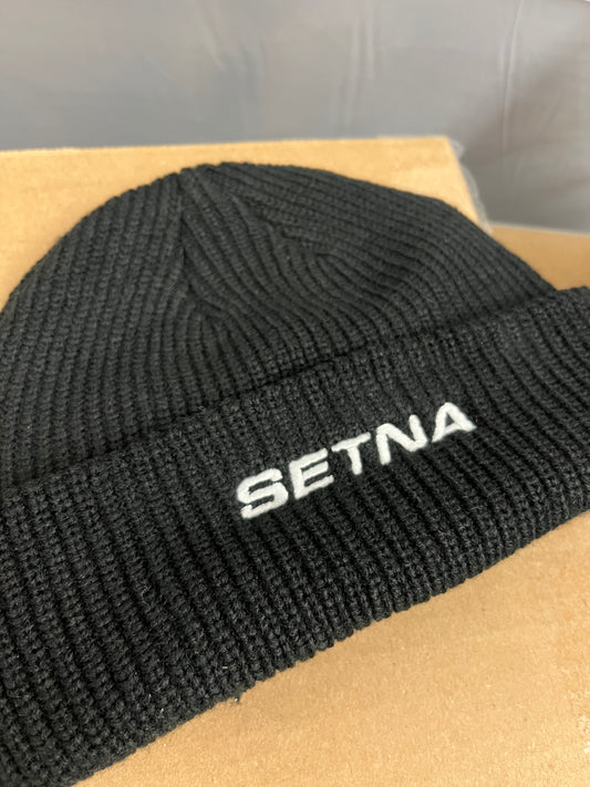 'Setna' Cable Knit Beanie