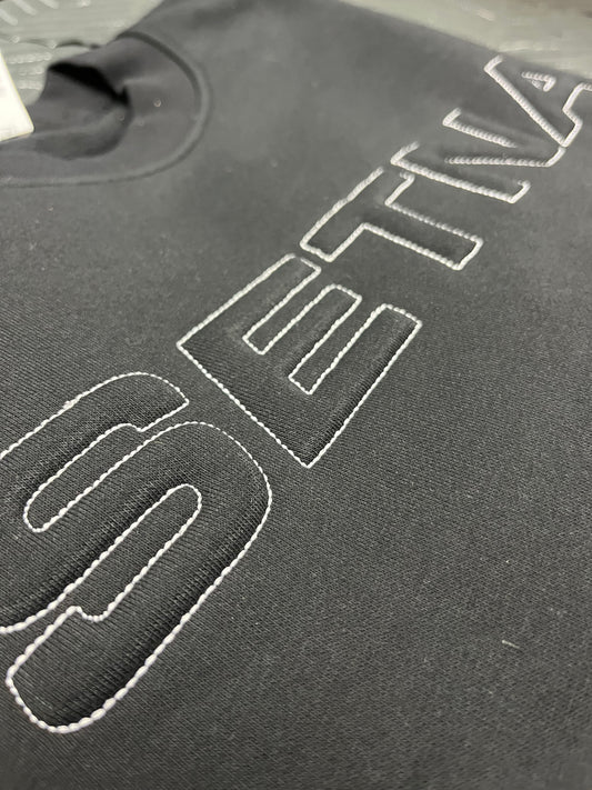 'Setna Embossed Embroidery' Crewneck